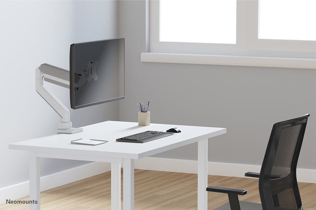 Support de bureau Neomounts DS70-450WH1 à mouvement complet pour écrans de 17 à 42 pouces - Blanc
