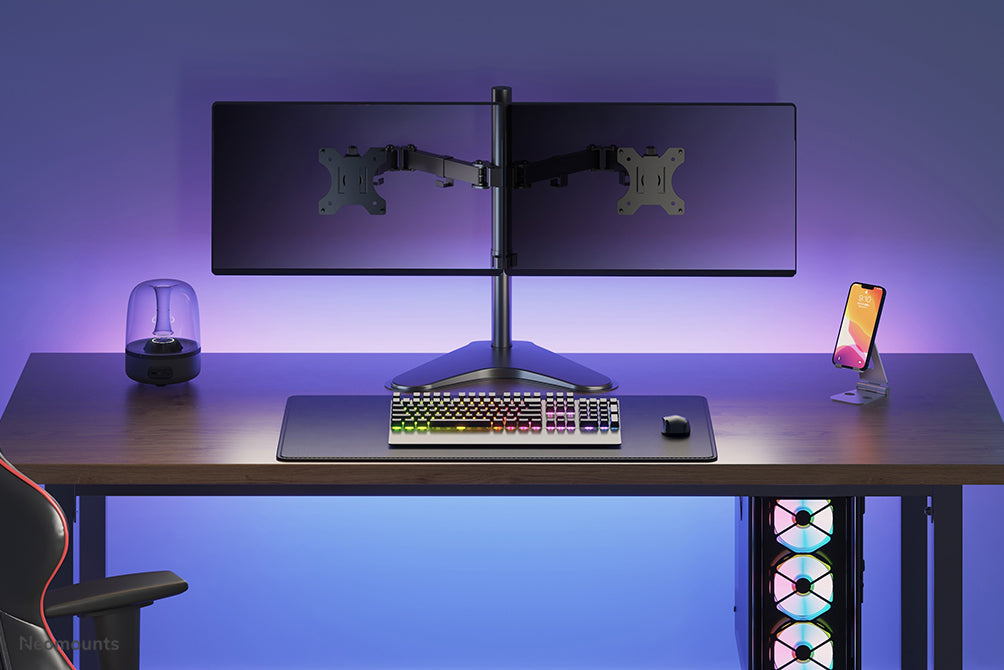 Neomounts FPMA-D550DD noir est un support de bureau pour 2 écrans plats jusqu'à 32 pouces.
