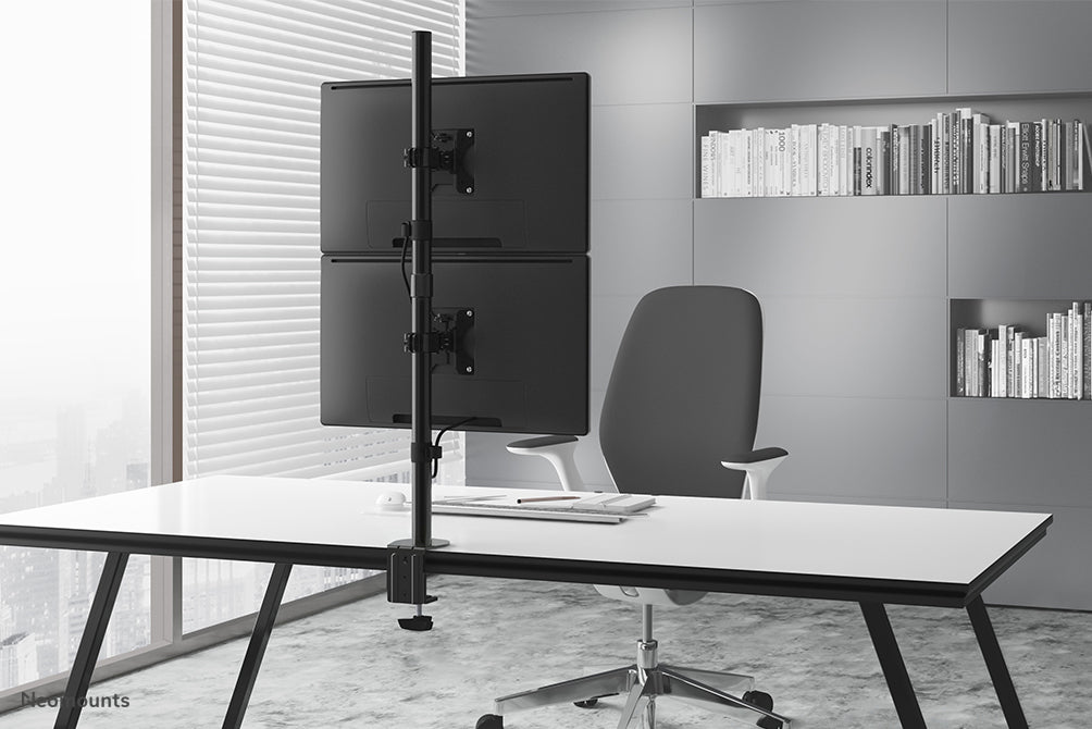 Neomounts FPMA-D550DV noir est un support de bureau pour 2 écrans plats jusqu'à 32 pouces - Noir