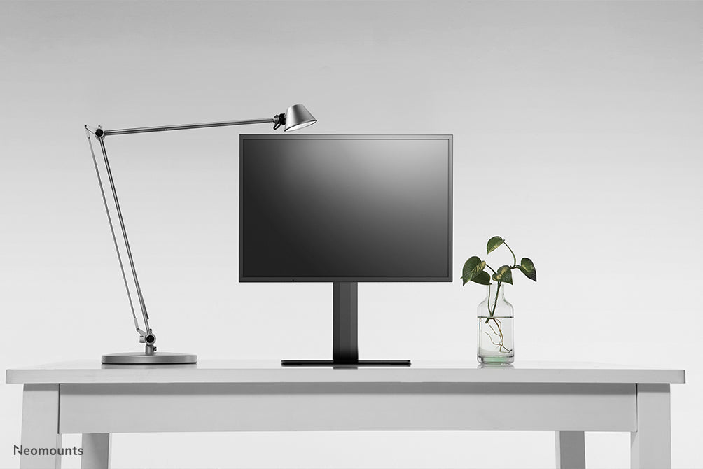 Neomounts FPMA-D865 noir est un support de bureau pour écrans plats jusqu'à 32 pouces (81 cm).