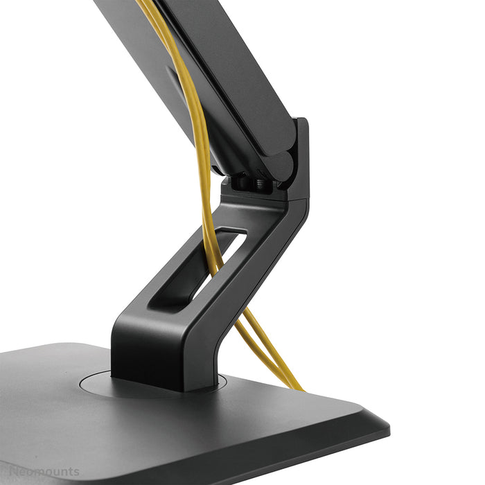 Neomounts FPMA-D885 noir est un support de bureau pour écrans plats jusqu'à 32 pouces (81 cm)