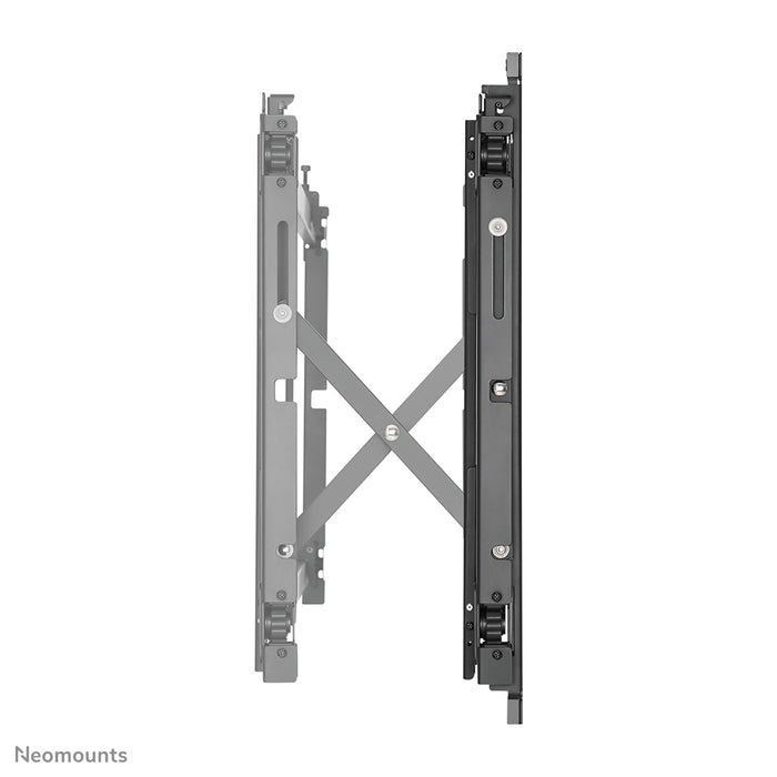 Neomounts LED-VW1750 noir est un support mural plat pour mur vidéo pour écrans jusqu'à 55 pouces (140 cm).