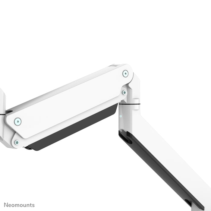 Neomounts NM-D775DX3 blanc est un support de bureau à vérin à gaz avec barre transversale et levier pour écrans plats jusqu'à 27 pouces (68,6 cm).