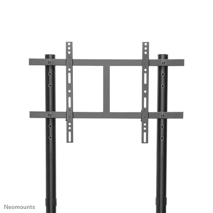 Neomounts NS-M3600black est un meuble mobile pour écrans plats jusqu'à 80 pouces (203 cm).