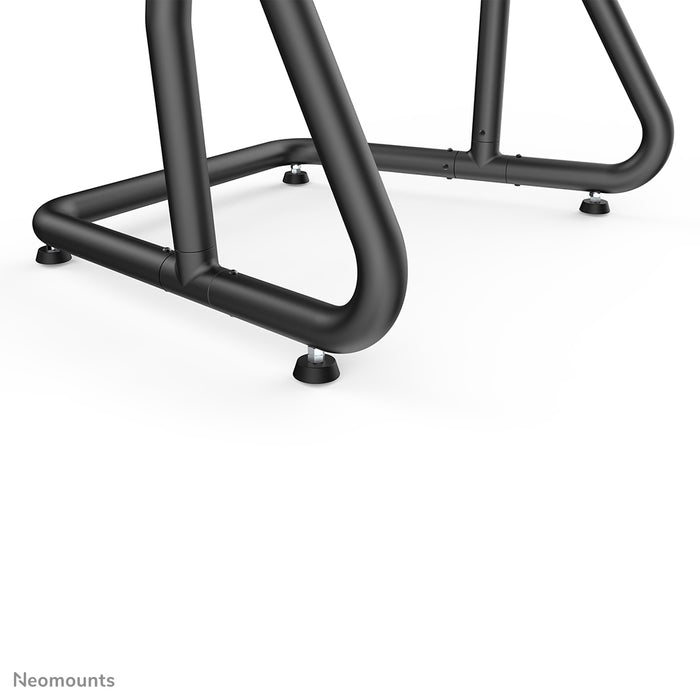 Neomounts NS-M3800 noir est un meuble mobile pour écrans plats jusqu'à 100 pouces (254 cm).