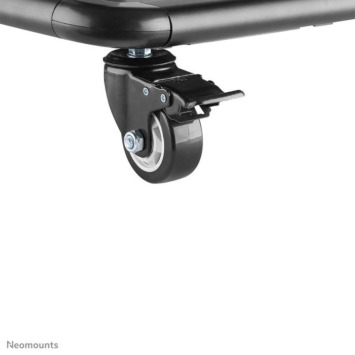 Neomounts NS-M4000 noir est un meuble mobile pour écrans plats jusqu'à 105 pouces (267 cm).