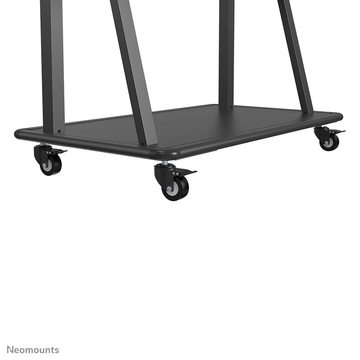 Neomounts NS-M4000 noir est un meuble mobile pour écrans plats jusqu'à 105 pouces (267 cm).