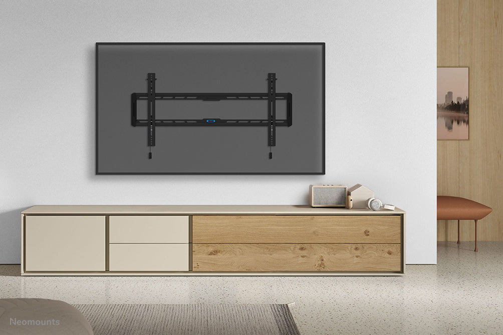 Neomounts WL35-550BL18 support mural inclinable pour écrans de 43 à 86 pouces - Noir