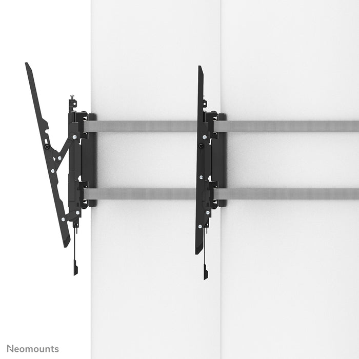 Support de pilier inclinable Neomounts WL35S-910BL16 pour écrans de 40 à 75 pouces - Noir