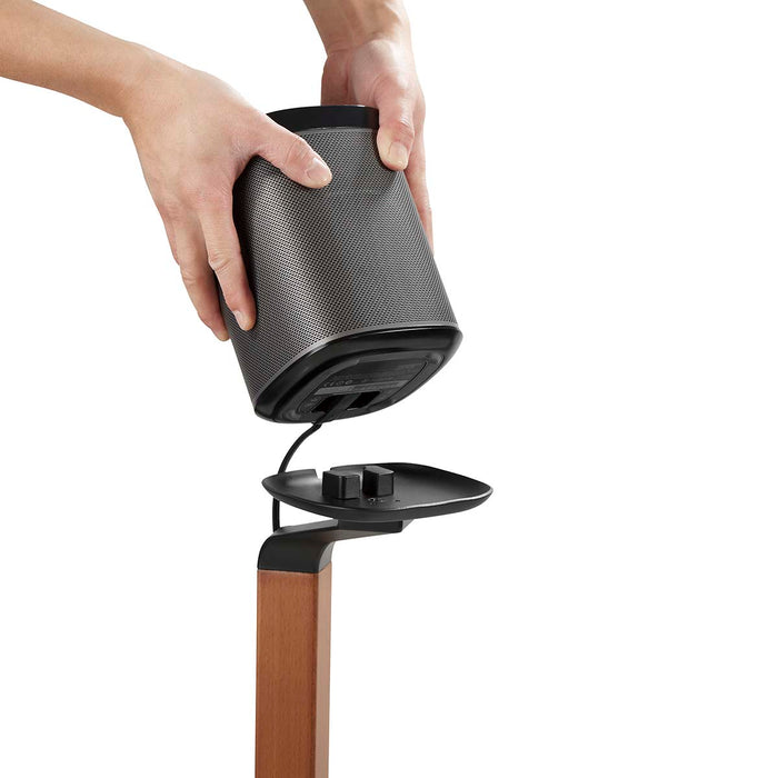 Support d'enceinte design scandinave pour Sonos One, One SL & PLAY:1 – Support en bois/métal avec gestion des câbles et amortissement des vibrations.